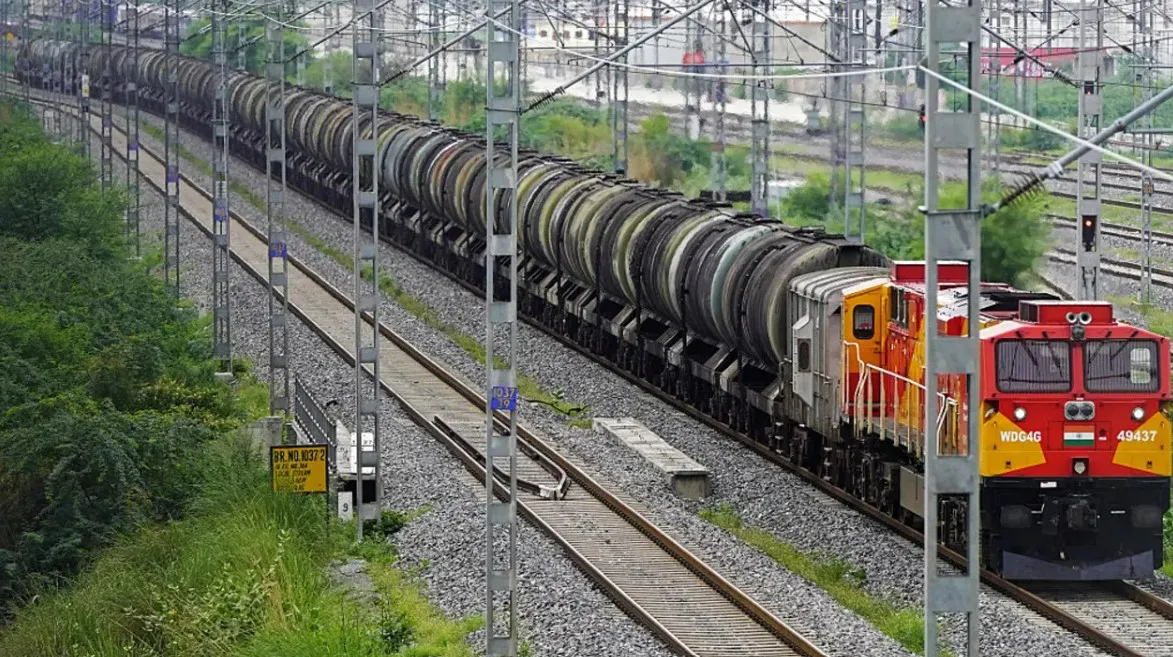 T&agrave;u chở dầu ở Ấn độ được mua từ nguồn dầu th&ocirc; của Nga